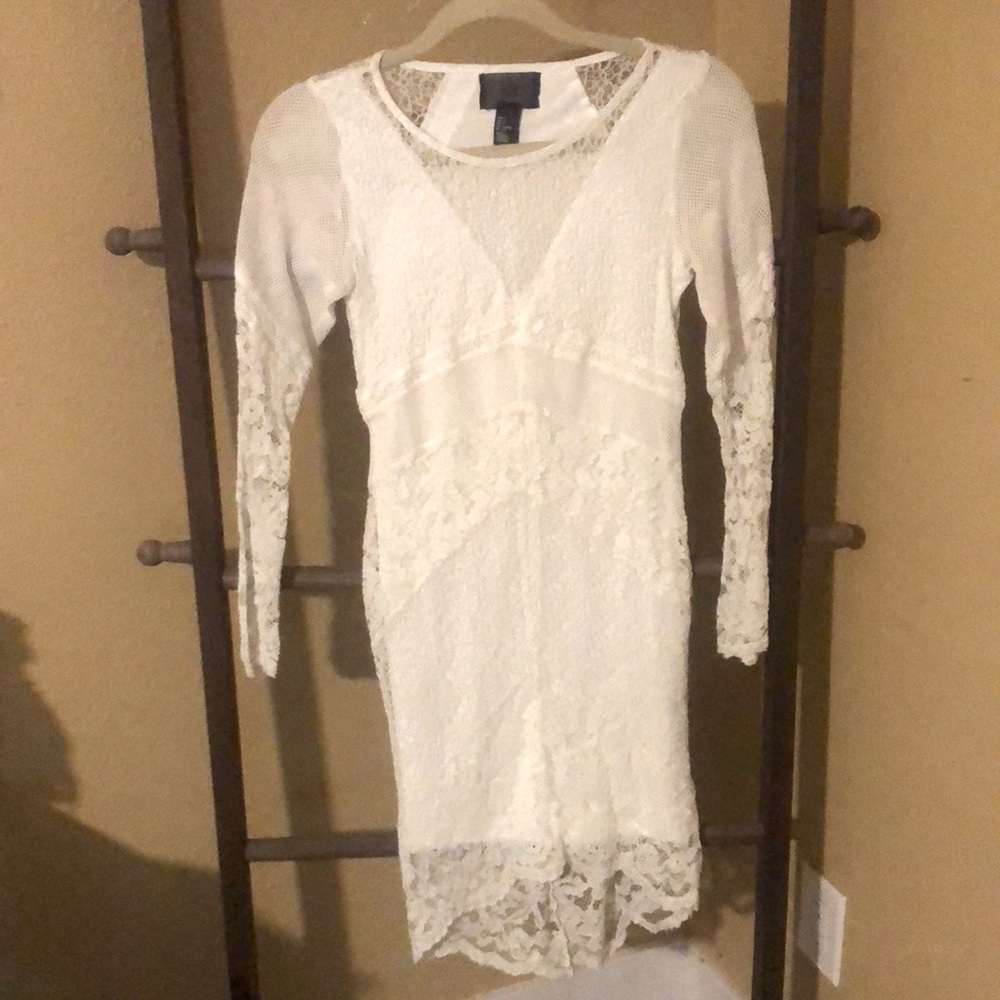 White lace & mesh dress